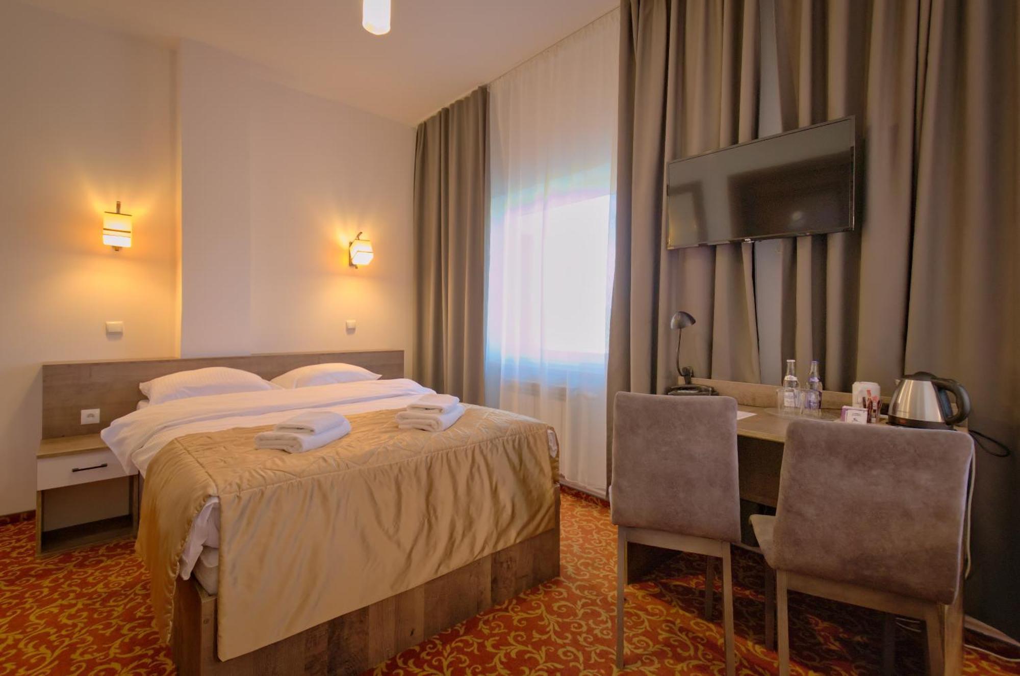 Hotel Sezam Machowa Exterior photo