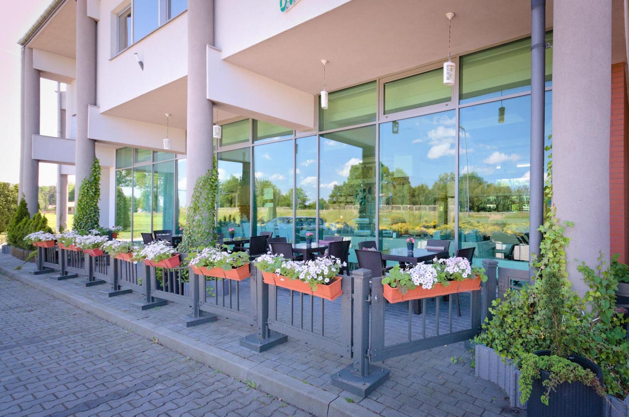 Hotel Sezam Machowa Exterior photo